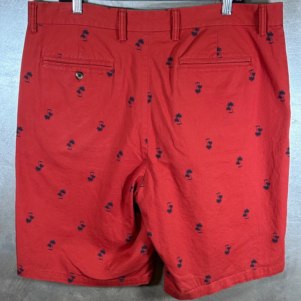 Old Navy Mens Ultimate Slim Built-In Flex Red Palm Tree Print Chino‎ Shorts 38